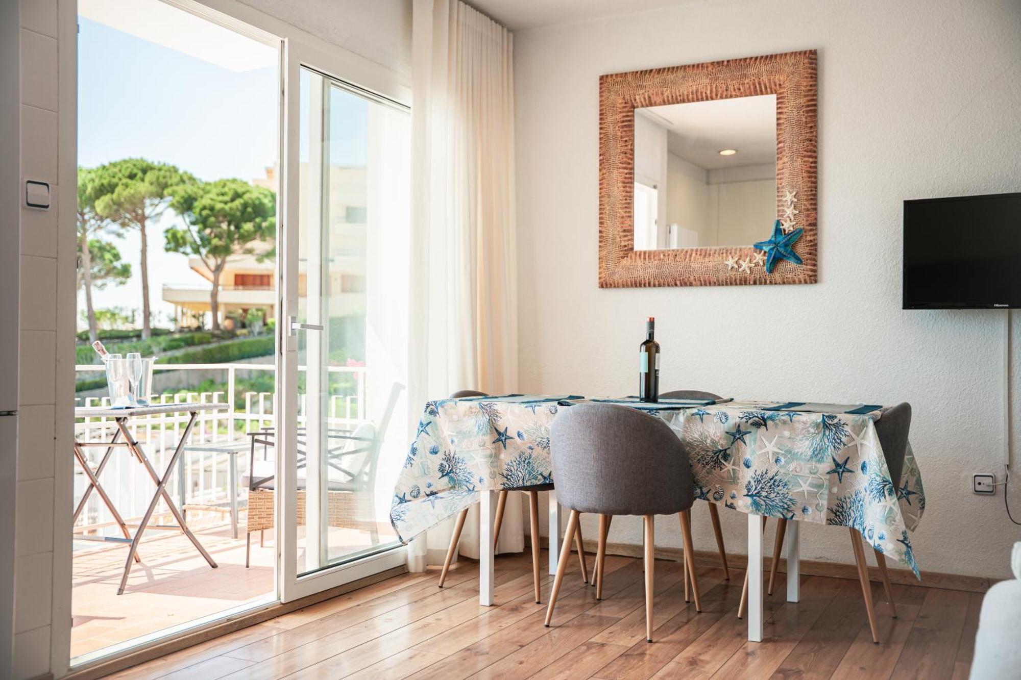 Santa Llucia Apartaments Roses Eksteriør bilde